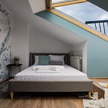 Different Apartments Ниш Экстерьер фото