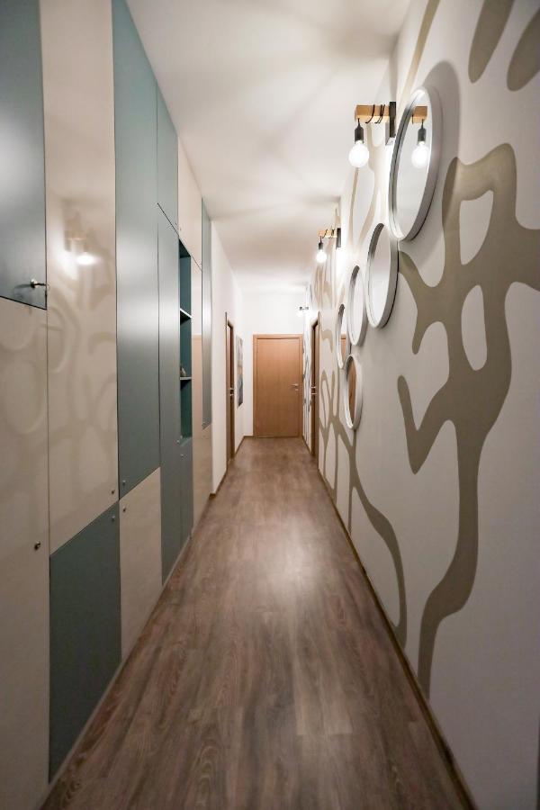 Different Apartments Ниш Экстерьер фото