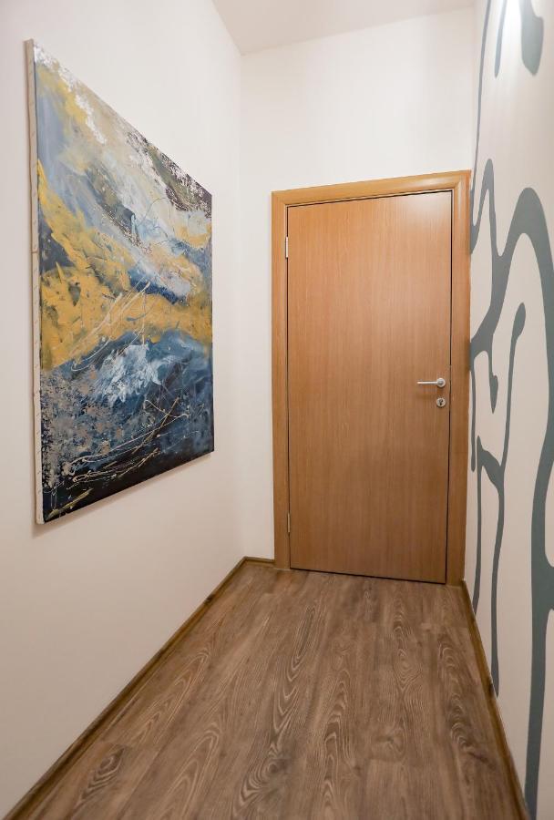 Different Apartments Ниш Экстерьер фото