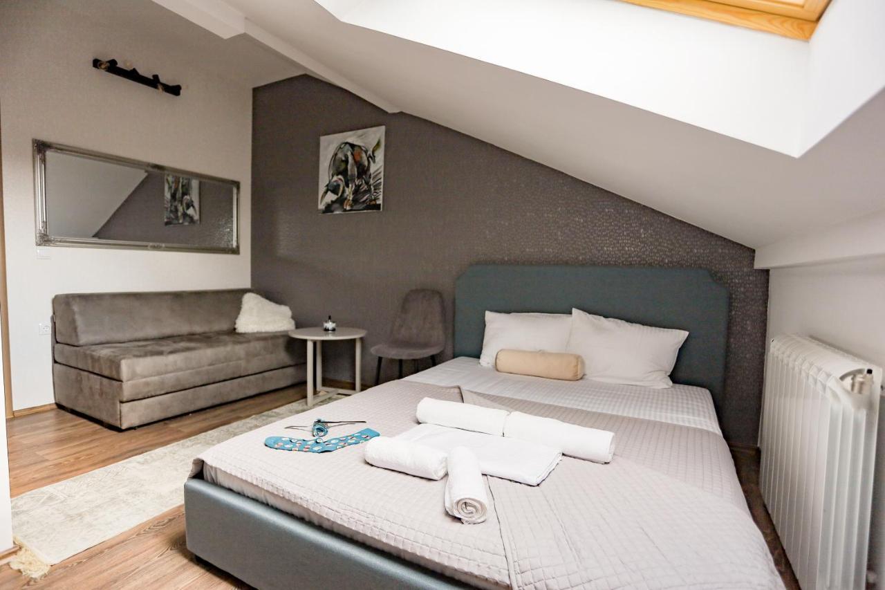 Different Apartments Ниш Экстерьер фото